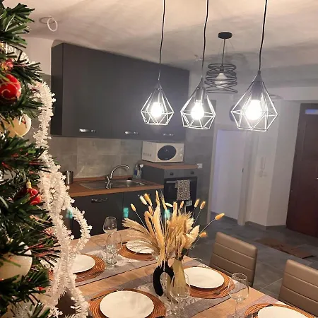 1375 Holiday home *